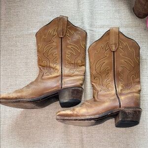 Old West Tan Cowboy Boots with Gold Stitching kids size 13 boots